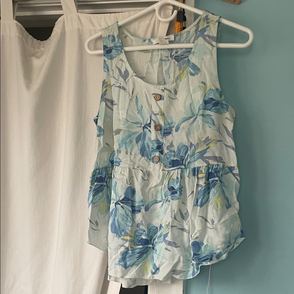 Elegant Floral Button-Down Blouse